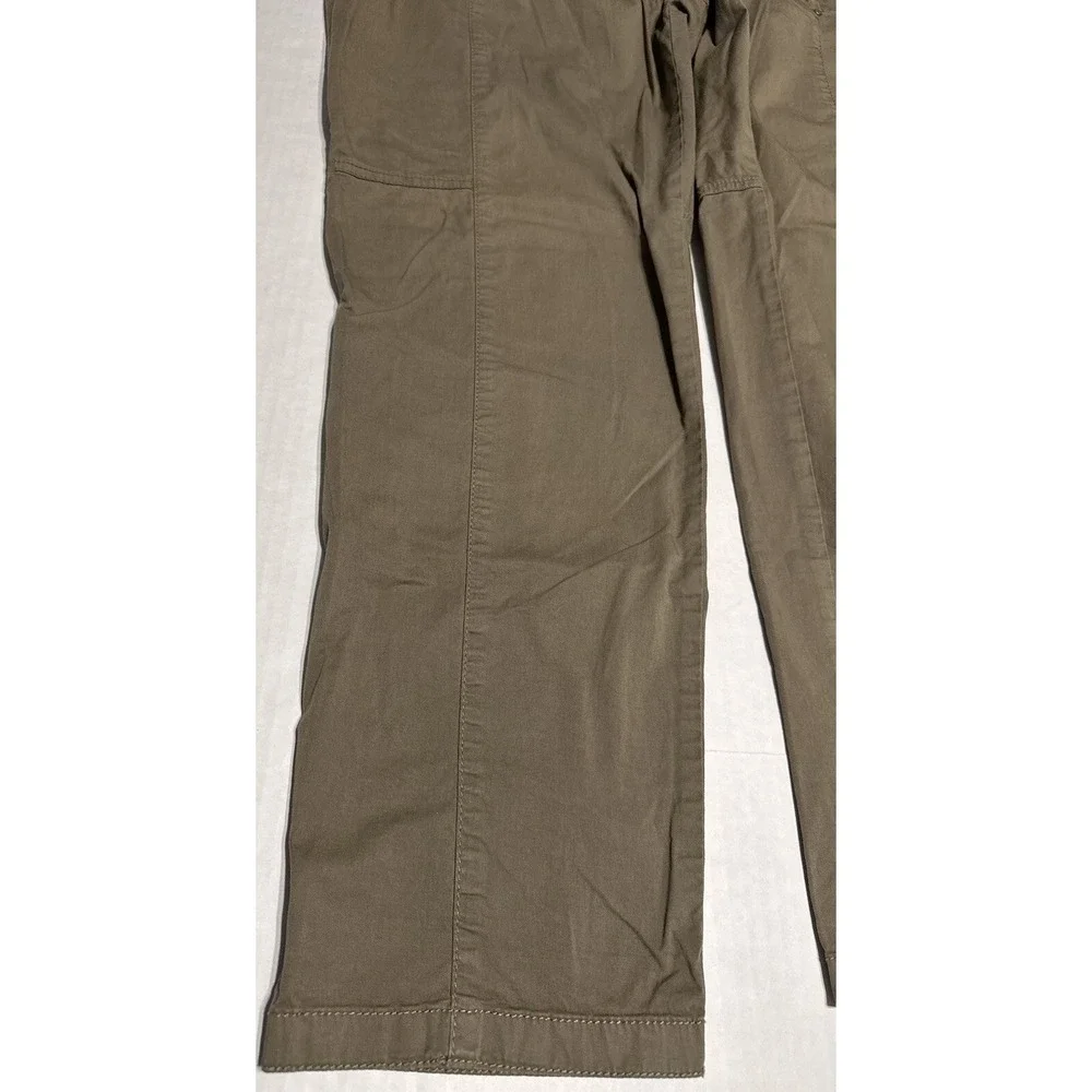 Chico's Khaki Green Straight Leg Pants Size 10 (1.5) Zip‎ Pockets Casual - Picture 4 of 9